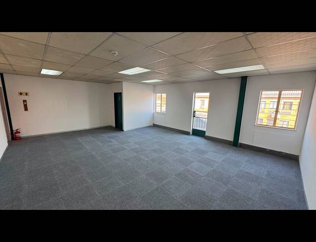 449M² WAREHOUSE TO LET IN LINBRO PARK